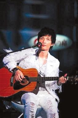 陈楚生爆料苏醒视频大全,视频大全揭秘兄弟情谊背后的曲折